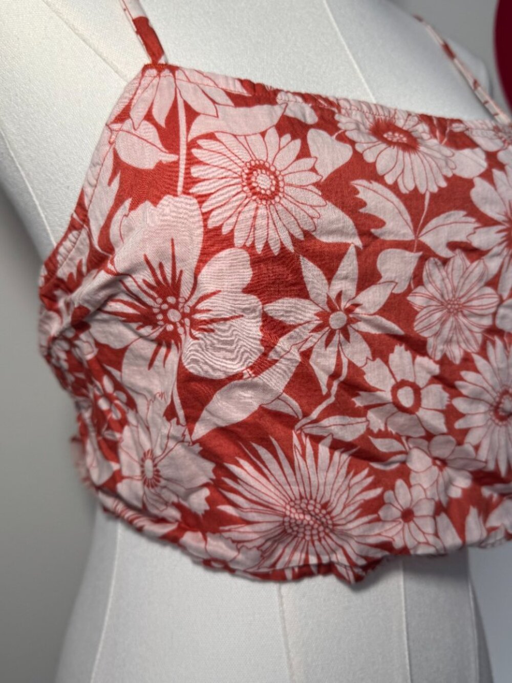 American Eagle Orange and White Floral Cropped Casual Tank Top Shirt - Picture 7 of 13